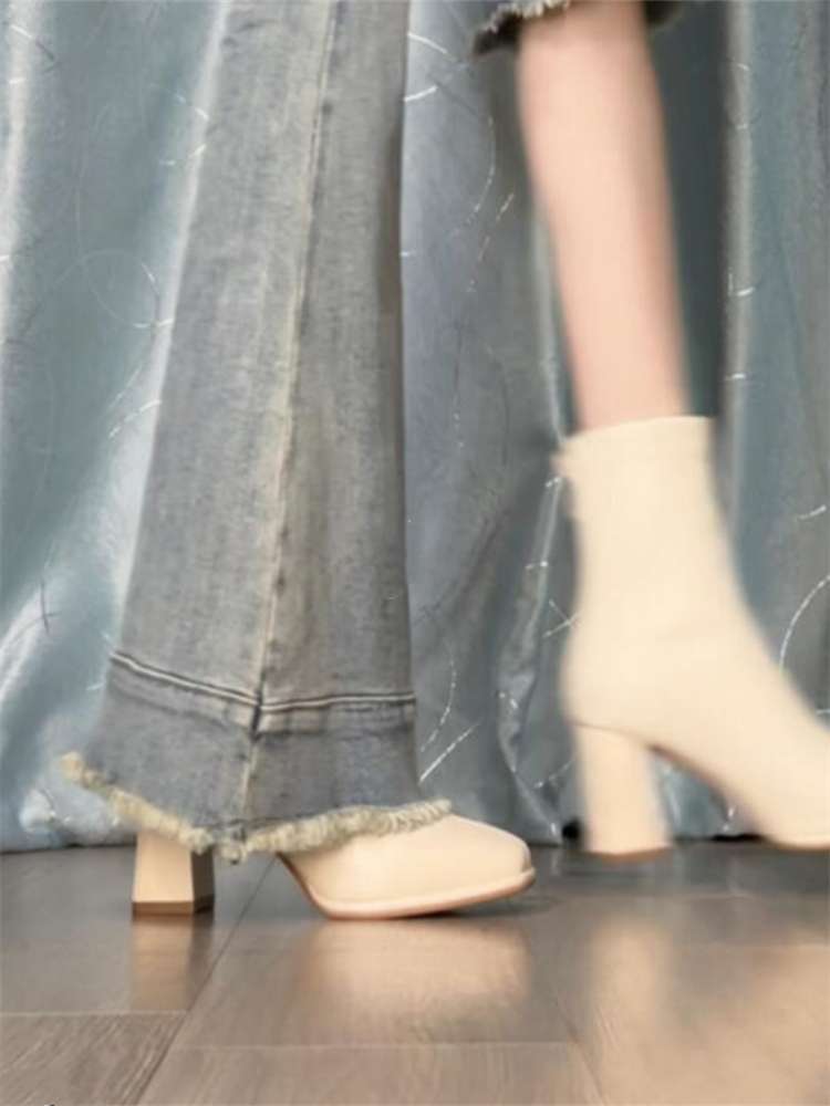 ハイヒール すっきりシンプルストレッチブーツ