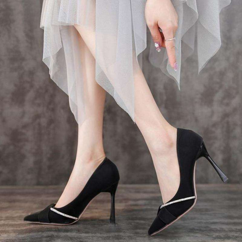 ハイヒール きらめきラインストーン パンプス