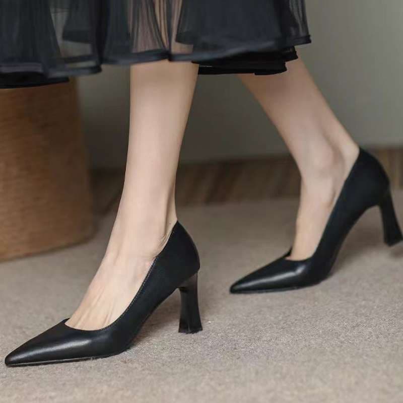 ハイヒール スタイリッシュ美脚パンプス