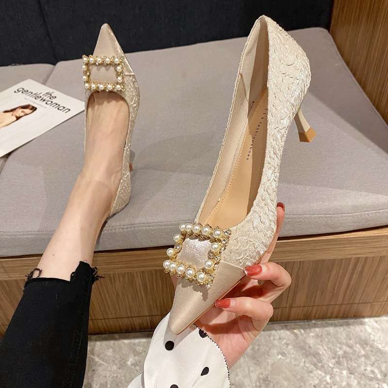 ハイヒール パール飾り付きレース柄パンプス